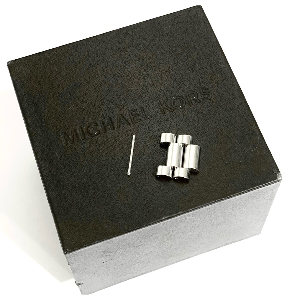 MICHAEL KORS “BLAKE” MK3225 WATCH LINKS